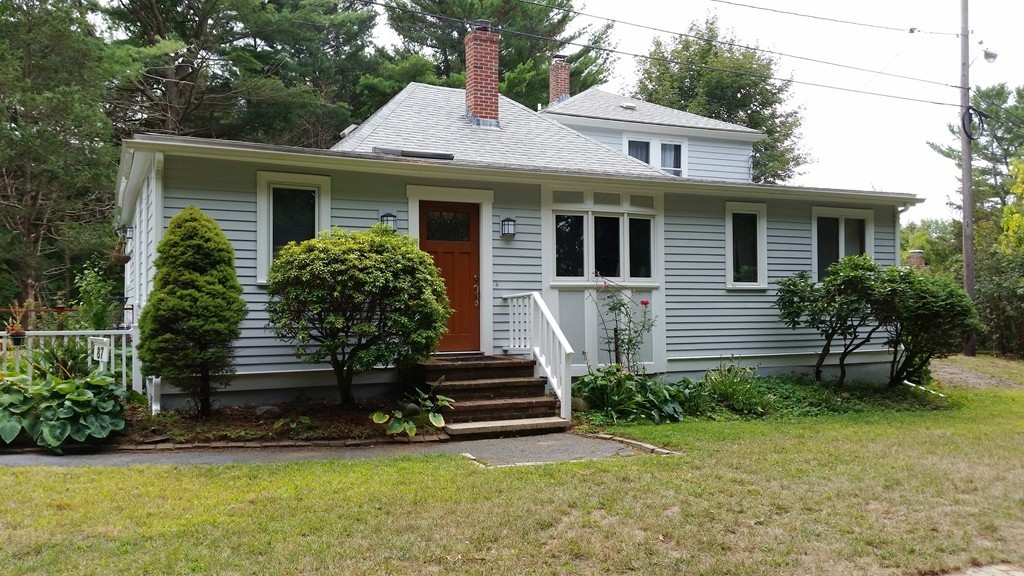 87 Jefferson Road Marshfield, MA 02050 - Photo 2 of 28 Gallery Image 2