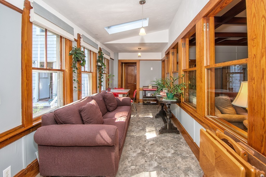 87 Jefferson Road Marshfield, MA 02050 - Photo 8 of 28 Gallery Image 8