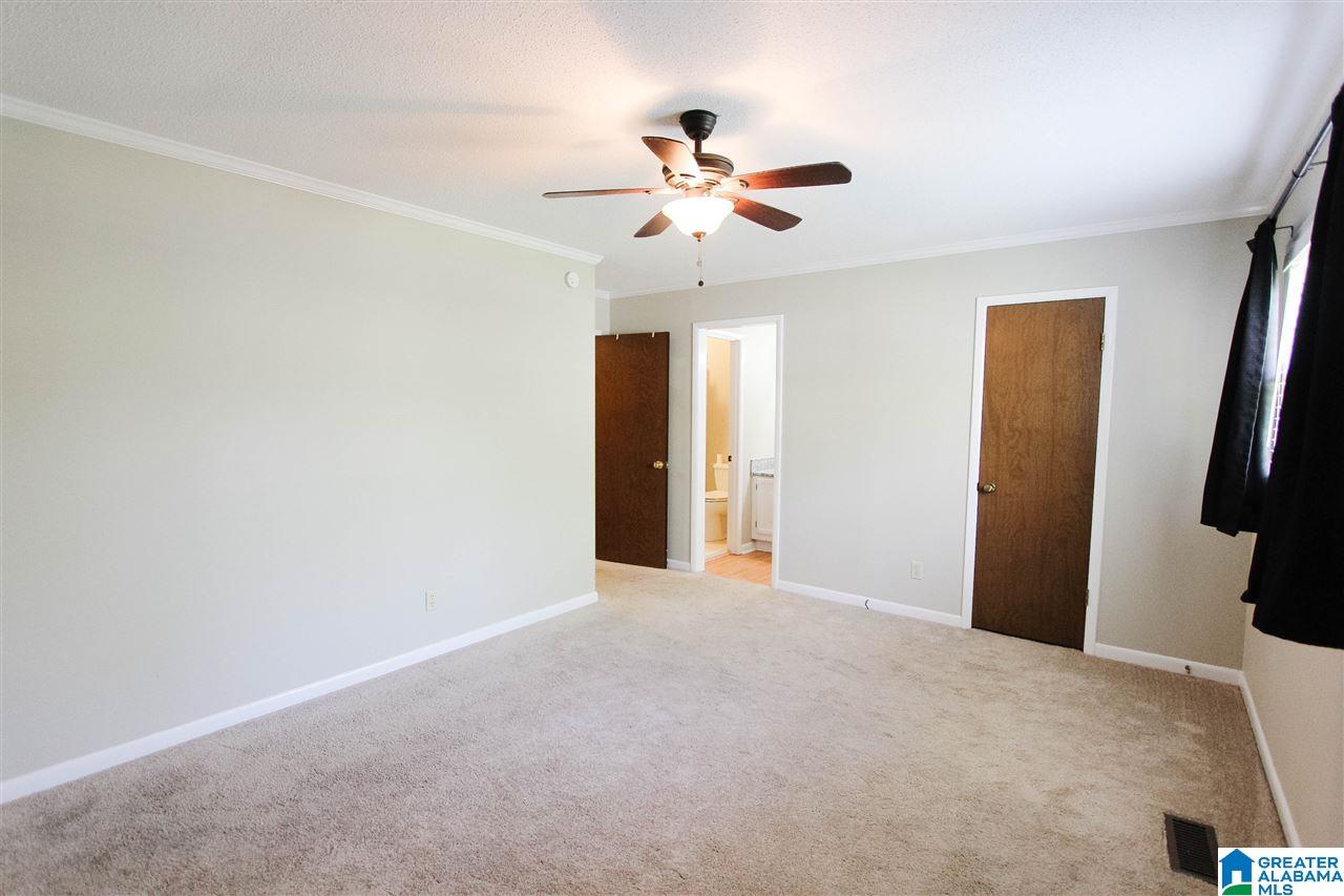 1016 Sand Rock Road Anniston, AL 36207 - Photo 13 of 33