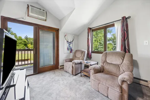 $649,000 | 11330 Dineff Road, Lemont, IL 60439