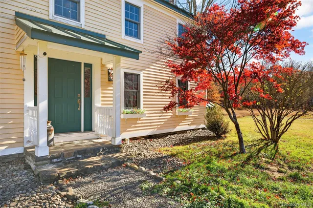 $1,250,000 | 321 Burnt Meadow Road, Gardiner, NY 12525