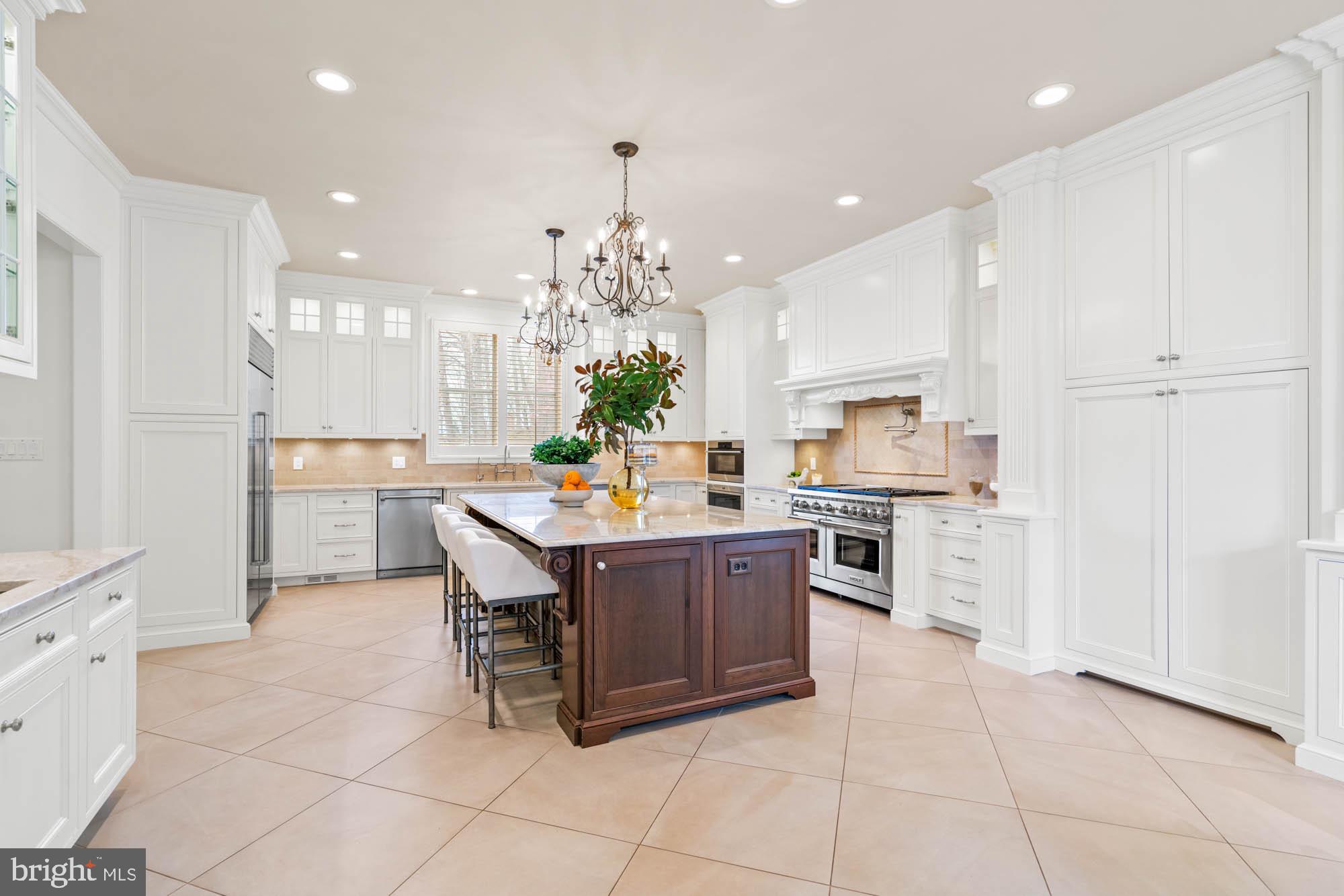 1198 Windrock Drive McLean, VA 22102 - Photo 32 of 83 Gourmet Kitchen Package