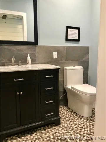 $3,390,000 | 32951 Green Hills Road, Gravois Mills, MO 65037