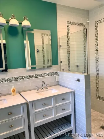 $3,390,000 | 32951 Green Hills Road, Gravois Mills, MO 65037