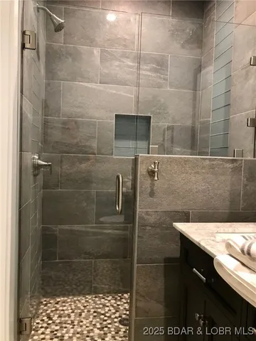 $3,390,000 | 32951 Green Hills Road, Gravois Mills, MO 65037