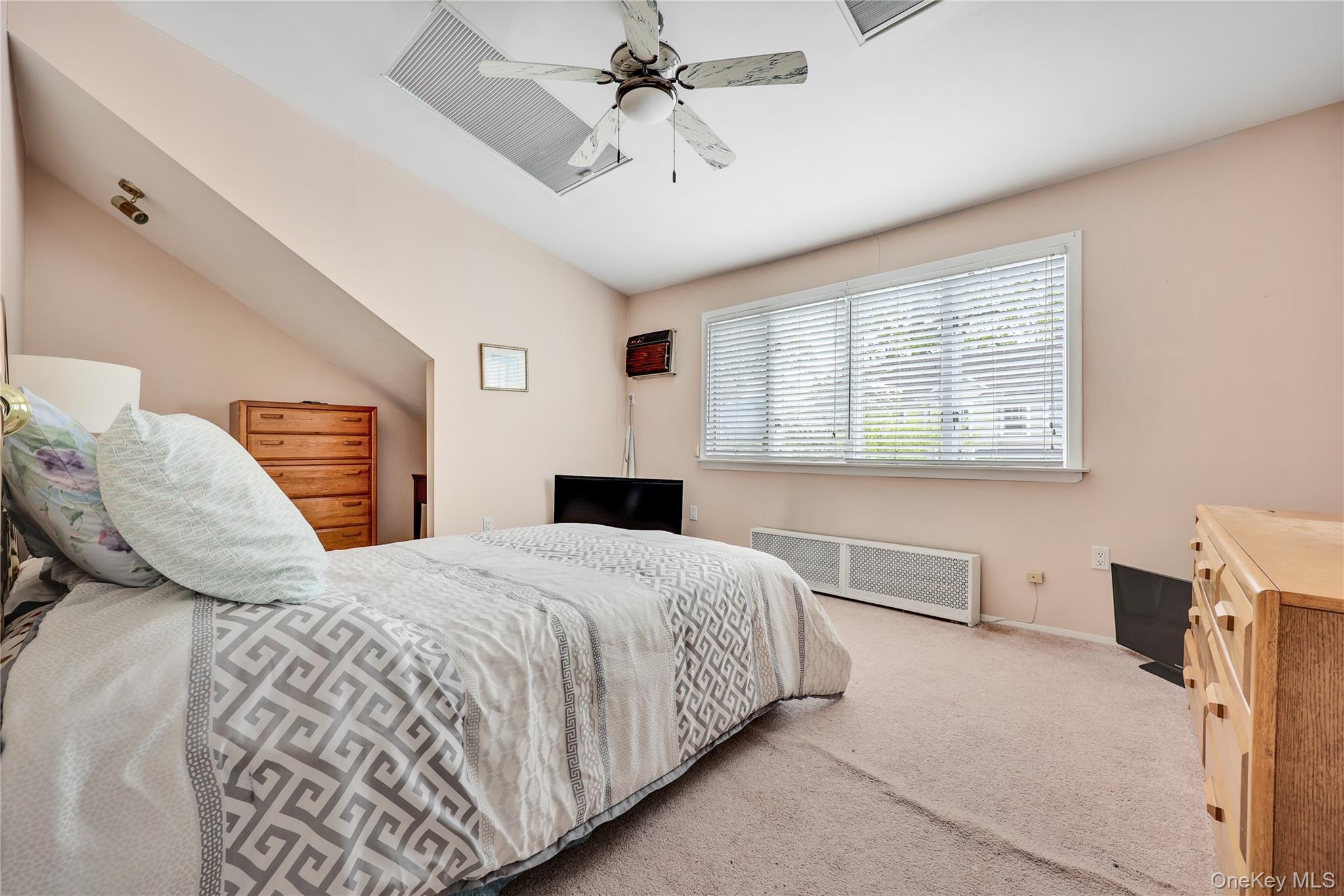 211-14 33rd Road Queens, NY 11361 - Photo 20 of 35