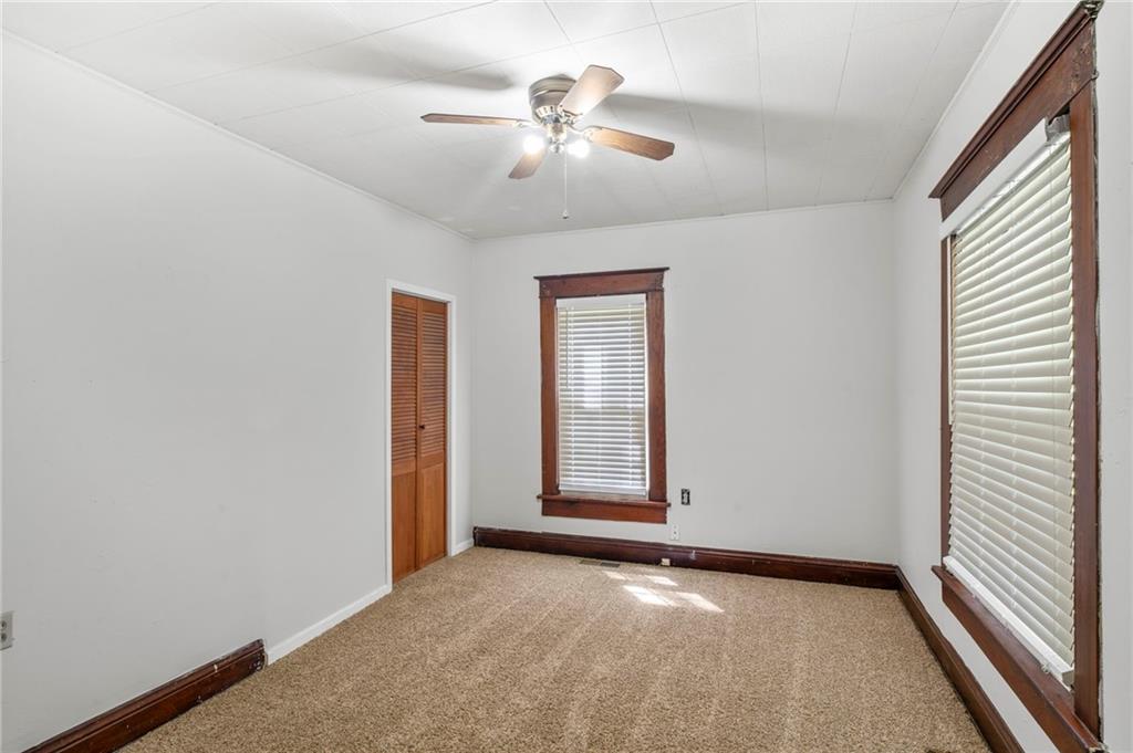 320 North Boder Street Troy, KS 66087 - Photo 9 of 20
