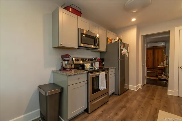 $3,000 | 47 Henry Street, Kings Park, NY 11754