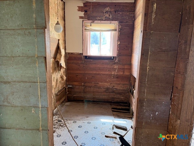 910 County Road 421 Evant, TX 76525 - Photo 18 of 25 a bathroom with a shower