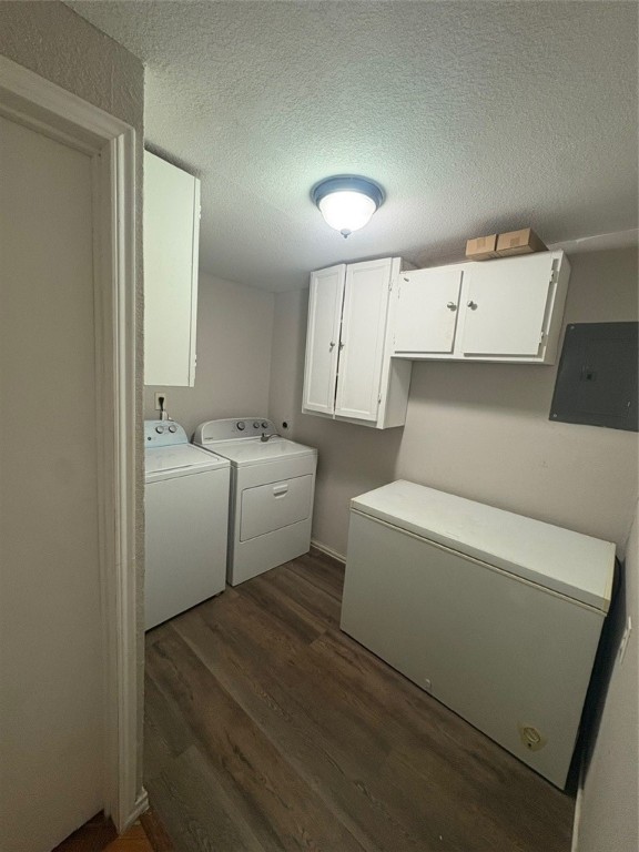 319 Olmito Street Alice, TX 78332 - Photo 12 of 16 a utility room with dryer and washer