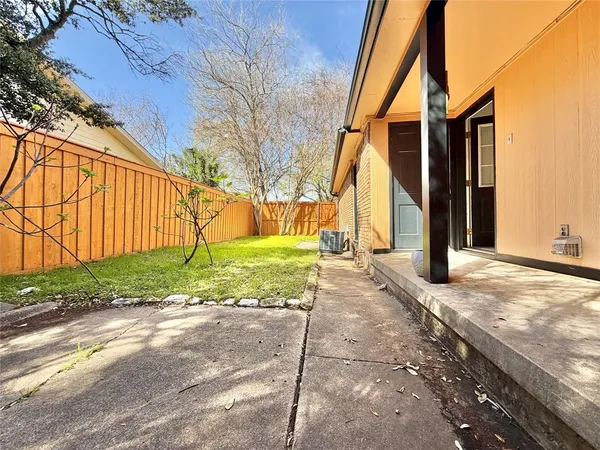 $100,000 | 7947 Habersham Lane, Dallas, TX 75248