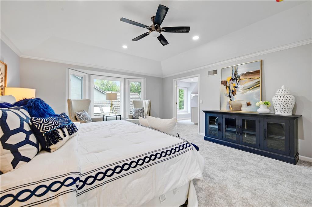 12650 Sherwood Drive Leawood, KS 66209 - Photo 27 of 50