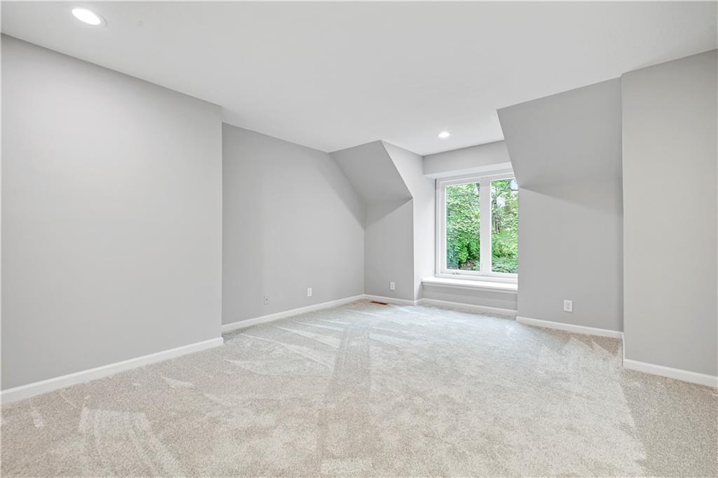 12650 Sherwood Drive Leawood, KS 66209 - Photo 28 of 50