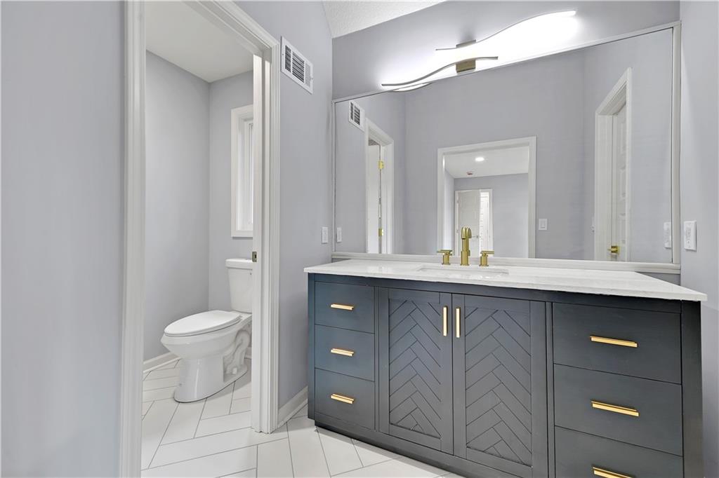 12650 Sherwood Drive Leawood, KS 66209 - Photo 33 of 50