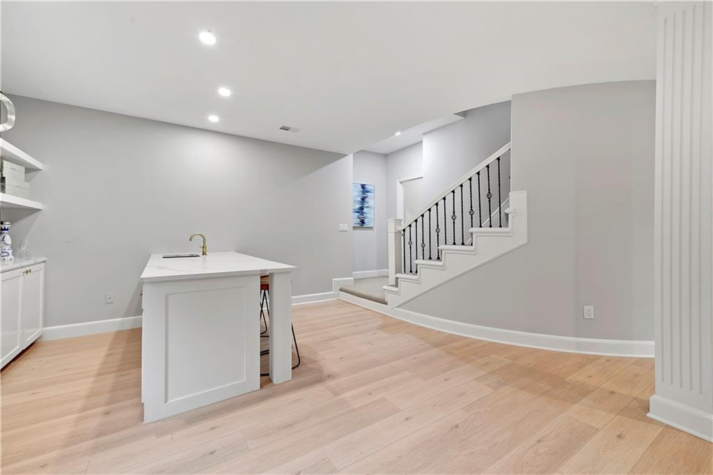 12650 Sherwood Drive Leawood, KS 66209 - Photo 34 of 50