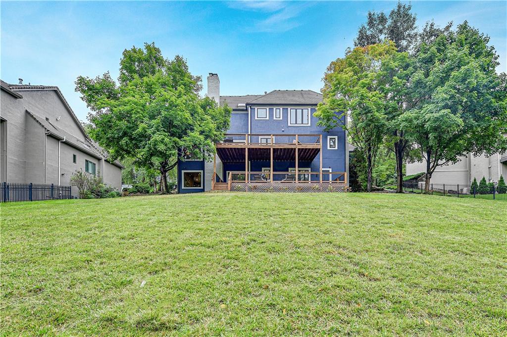 12650 Sherwood Drive Leawood, KS 66209 - Photo 46 of 50