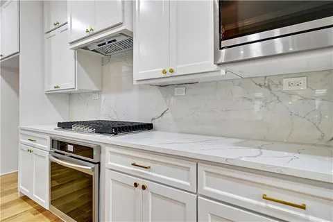 $1,349,000 | 12650 Sherwood Drive, Leawood, KS 66209