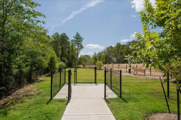 $1,695 | 506 Moose Run, Huntsville, TX 77320