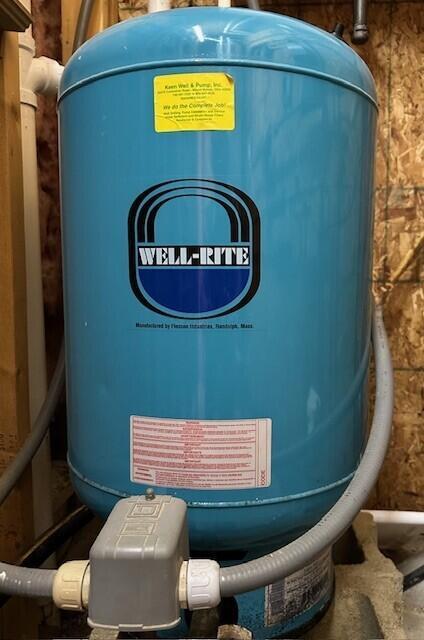 7751 Mulberry Road Heath, OH 43056 - Photo 59 of 70 WELL-RITE WELL PUMP