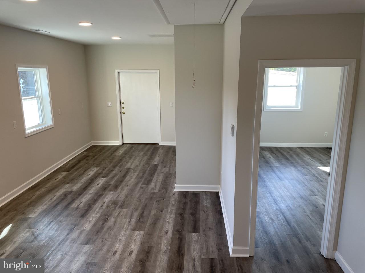 1213 Old Love Point Road Stevensville, MD 21666 - Photo 16 of 31 Inlaw Living Room