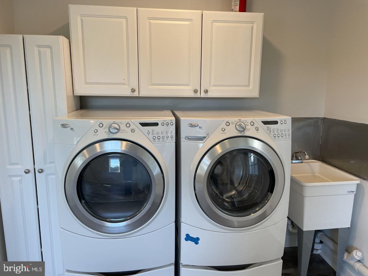 1213 Old Love Point Road Stevensville, MD 21666 - Photo 19 of 31 Laundry