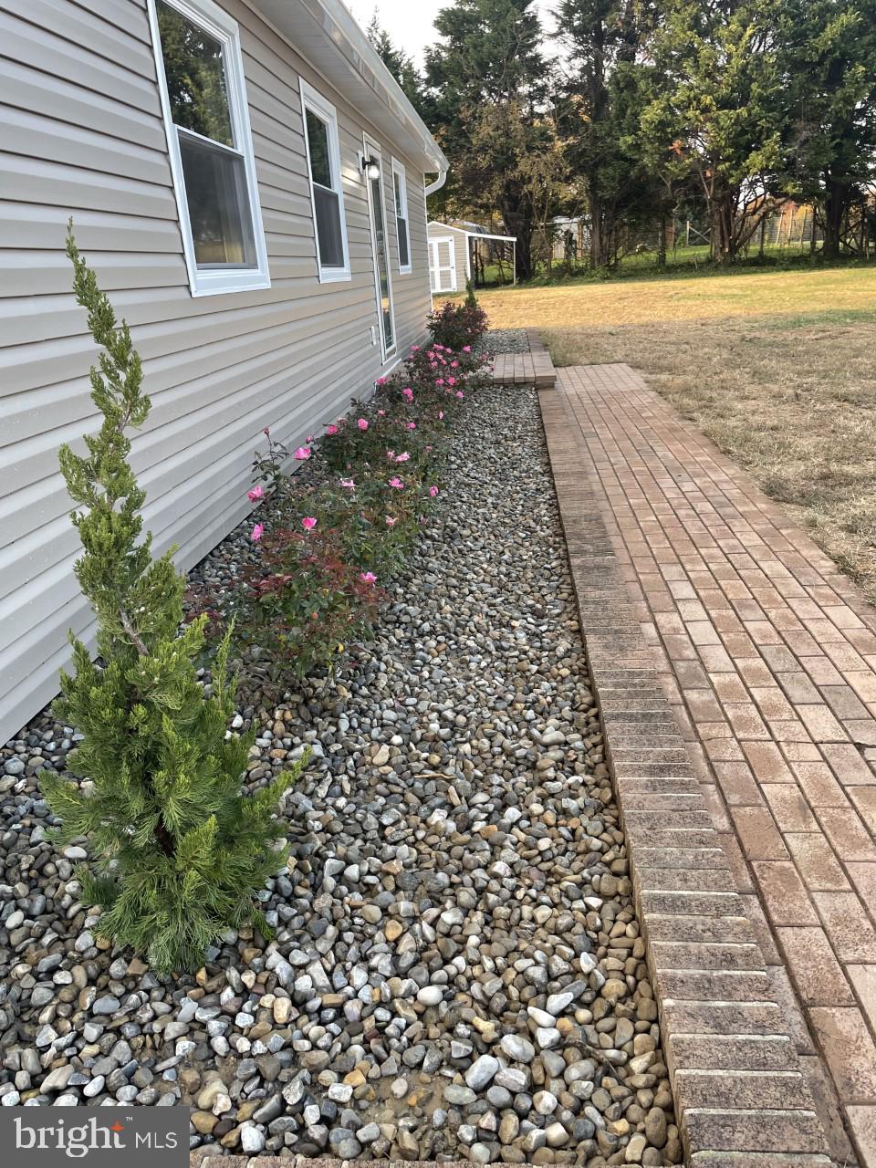 1213 Old Love Point Road Stevensville, MD 21666 - Photo 31 of 31 Flower Bed