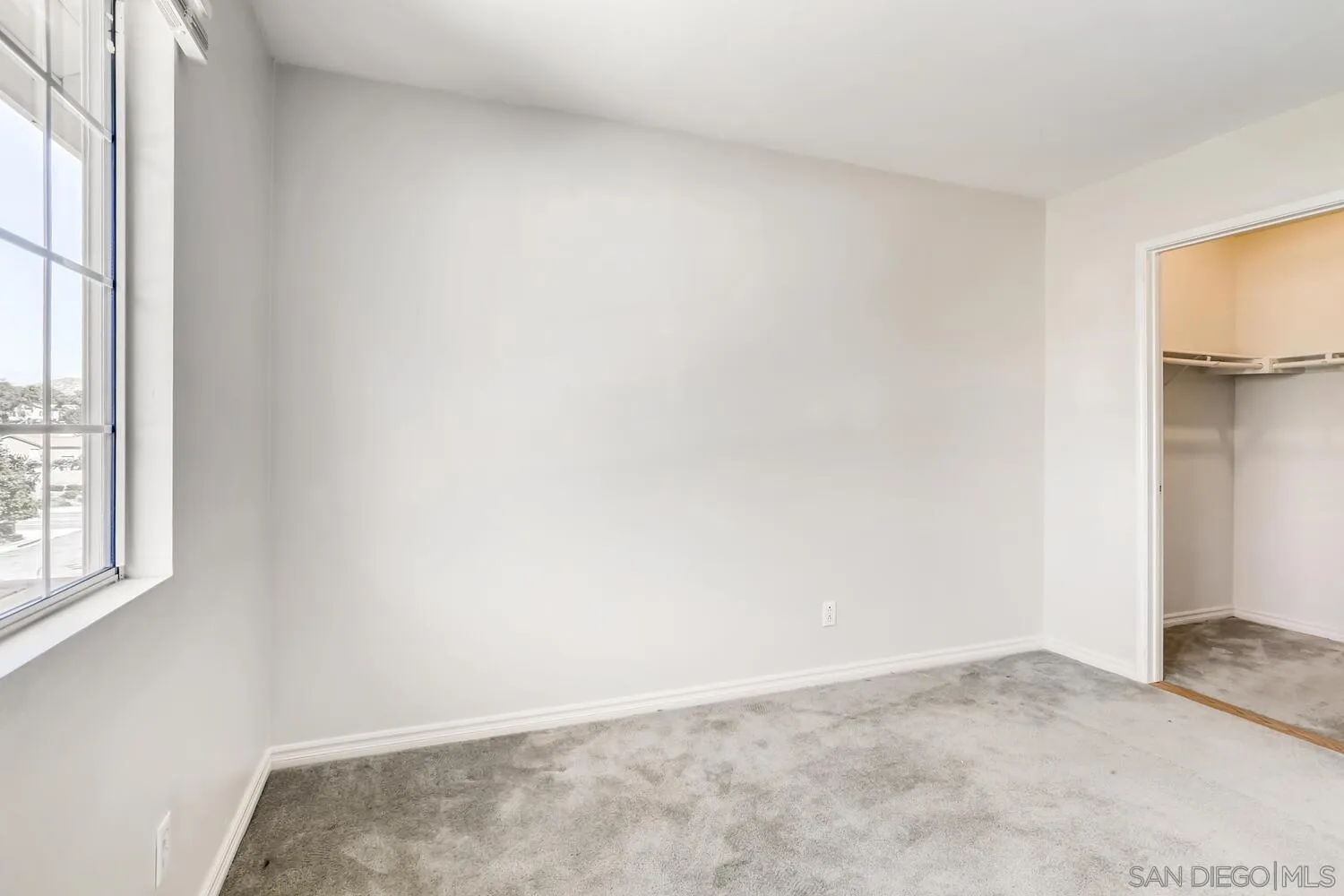 545 Shenandoah Road Corona, CA 92879 - Photo 9 of 11 a view of empty room
