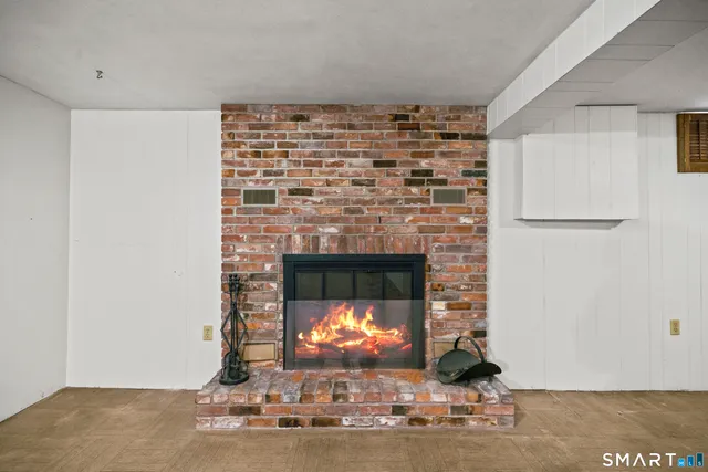 $329,000 | 12 Dune Road, Enfield, CT 06082