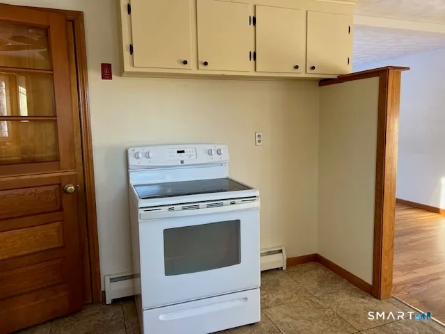 $329,000 | 12 Dune Road, Enfield, CT 06082