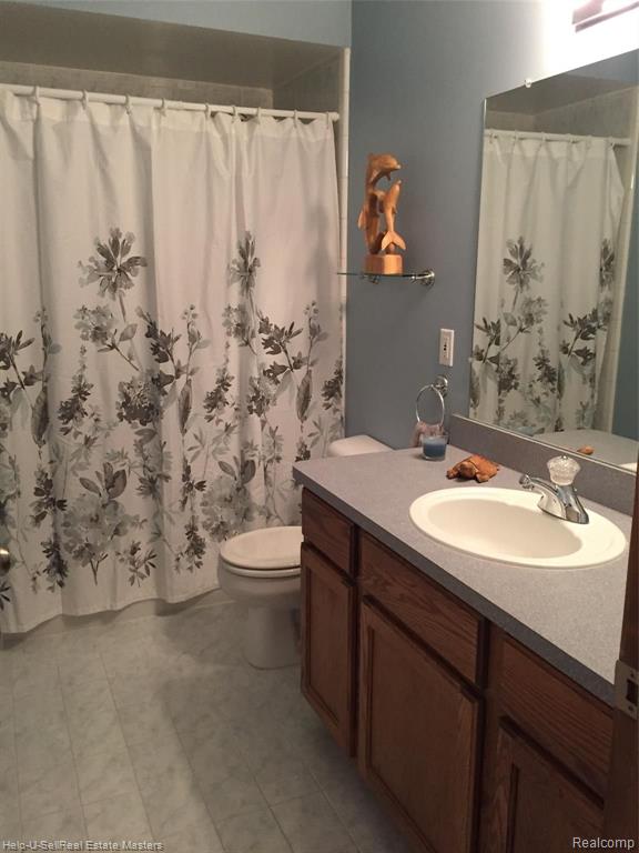 49241 Monte Road Chesterfield, MI 48047 - Photo 21 of 37
