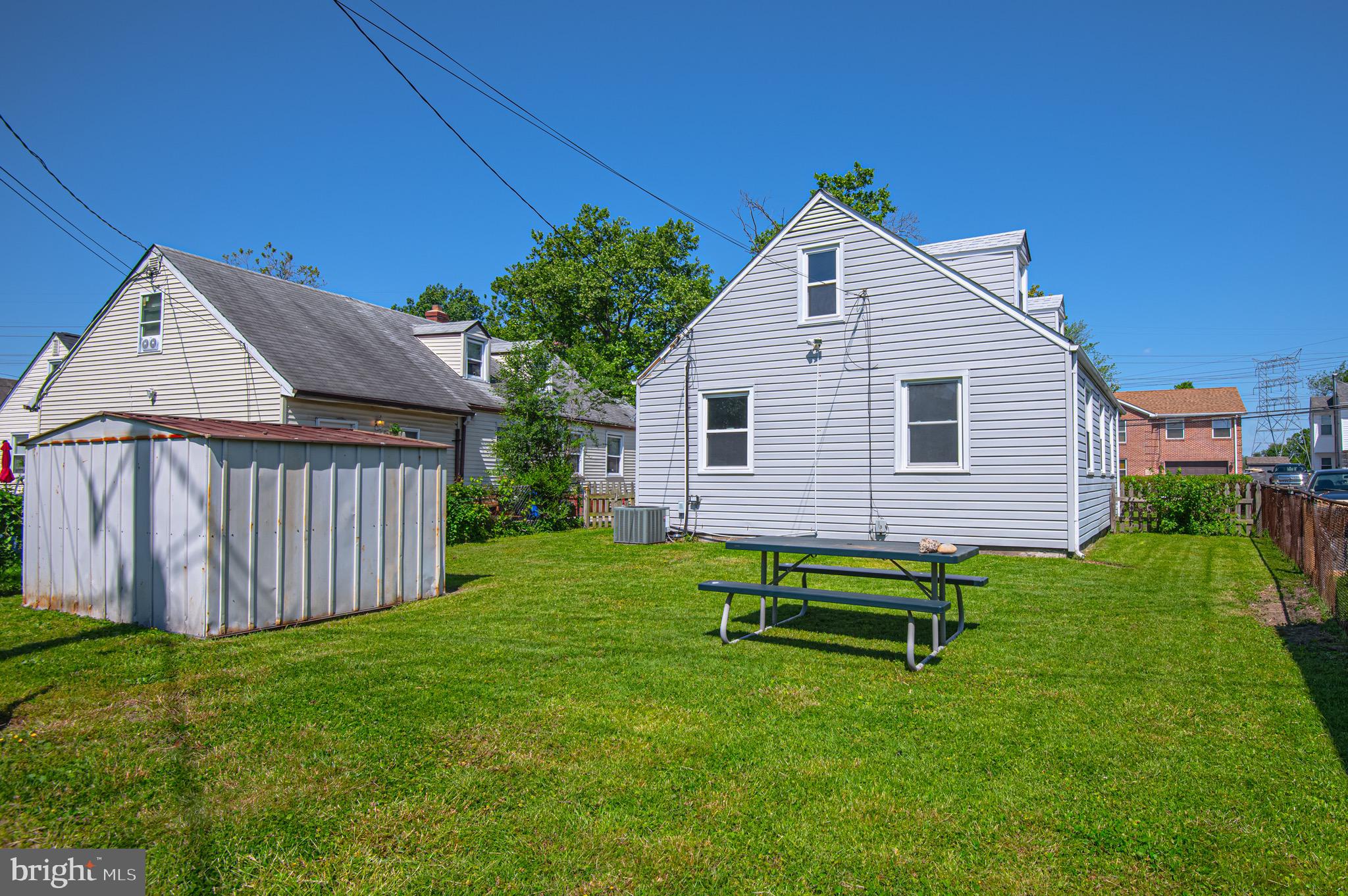 8111 Bullneck Road Baltimore, MD 21222 - Photo 15 of 26 Fenced in backyard