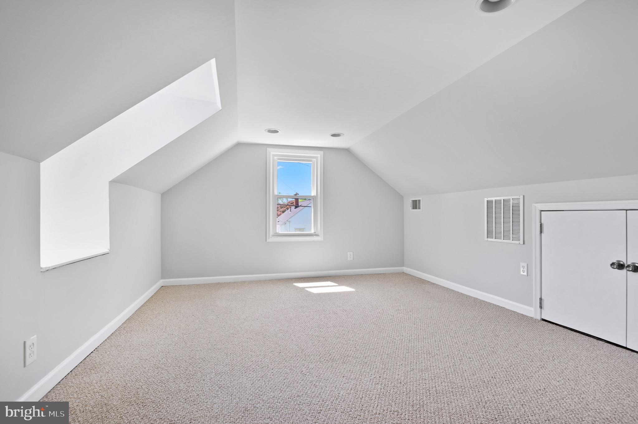 8111 Bullneck Road Baltimore, MD 21222 - Photo 10 of 26 Spacious 3rd bedroom on upper level