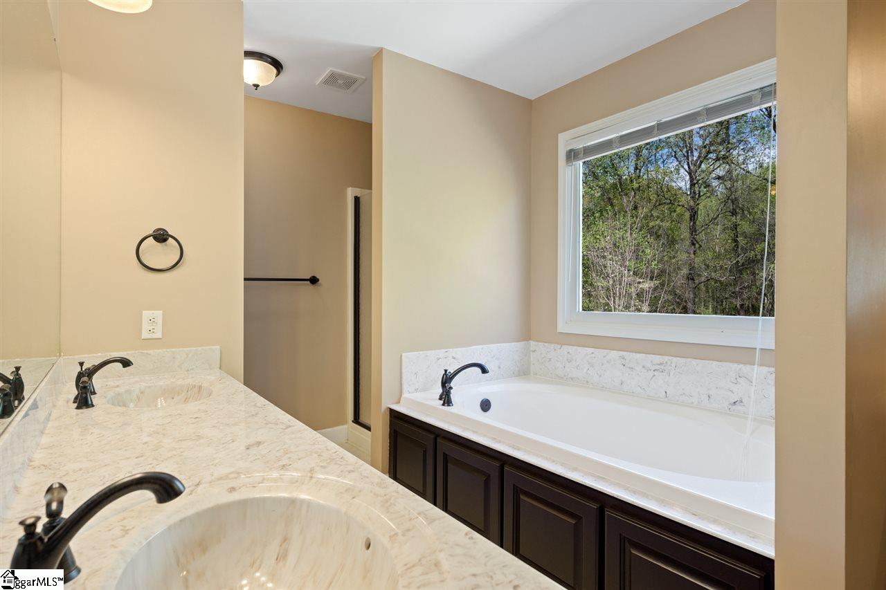 310 Quail Run Circle Fountain Inn, SC 29644 - Photo 15 of 27 Gallery Image 15