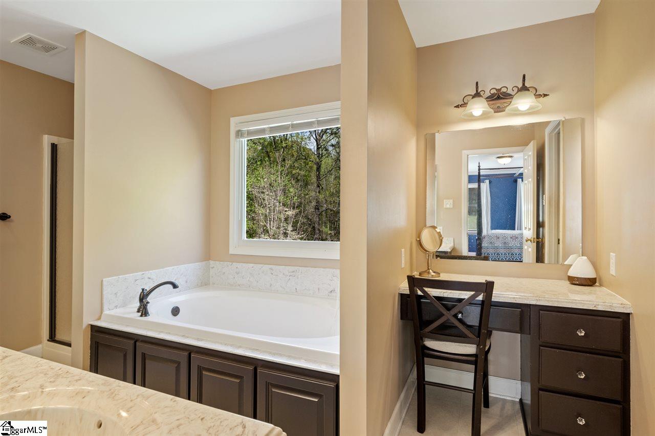 310 Quail Run Circle Fountain Inn, SC 29644 - Photo 16 of 27 Gallery Image 16