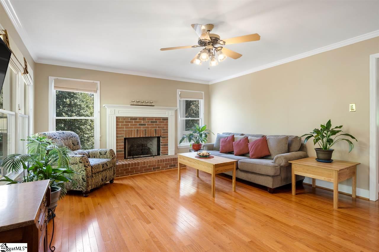 310 Quail Run Circle Fountain Inn, SC 29644 - Photo 8 of 27 Gallery Image 8
