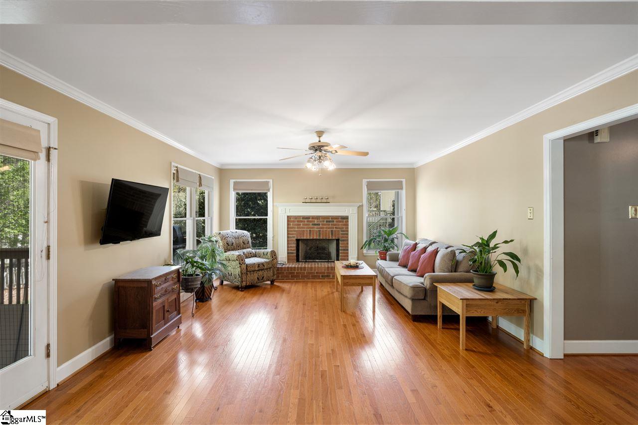 310 Quail Run Circle Fountain Inn, SC 29644 - Photo 9 of 27 Gallery Image 9