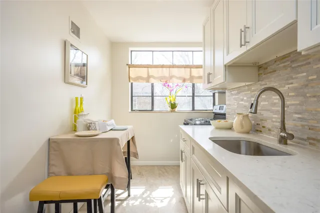 $799,999 | 1774 Pitman Avenue | Wakefield