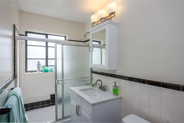 $799,999 | 1774 Pitman Avenue | Wakefield