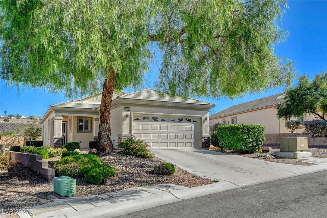 2576 Binary Stars Street Henderson, NV 89044 - Photo 1 of 61
