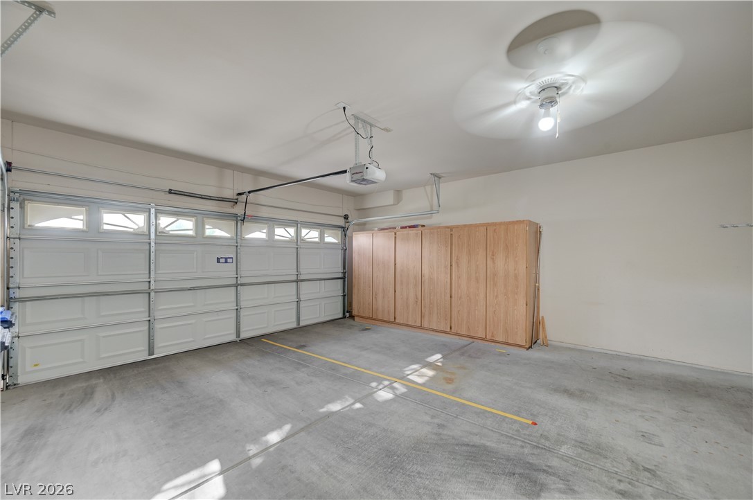 2576 Binary Stars Street Henderson, NV 89044 - Photo 28 of 61