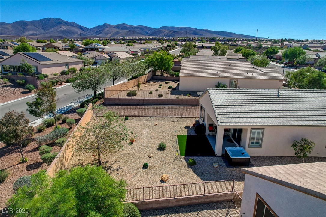 2576 Binary Stars Street Henderson, NV 89044 - Photo 43 of 61