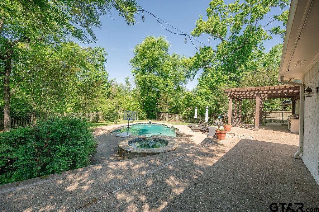 5703 Spring Creek Drive Tyler, TX 75703 - Photo 40 of 48