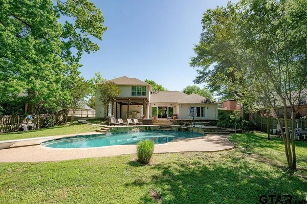 $725,000 | 5703 Spring Creek Drive, Tyler, TX 75703