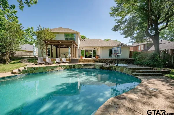 $725,000 | 5703 Spring Creek Drive, Tyler, TX 75703
