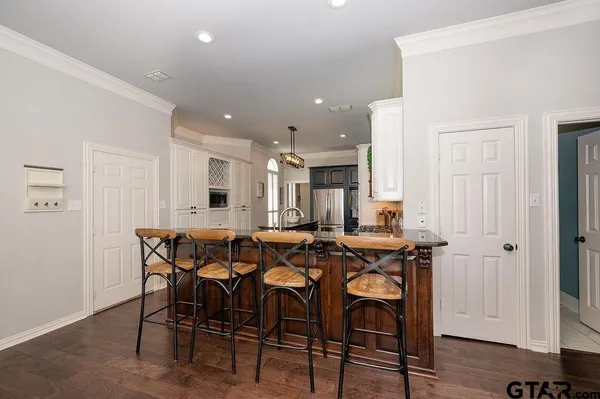 $725,000 | 5703 Spring Creek Drive, Tyler, TX 75703