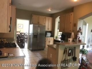4102 Alexander Road Olive Branch, MS 38654 - Photo 8 of 9 KITCHEN