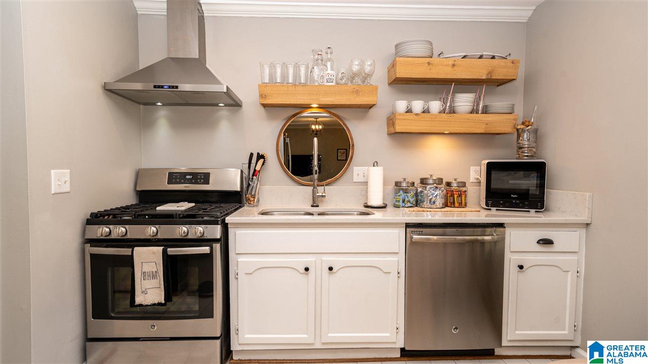 4329 Little River Road, Unit L Birmingham, AL 35213 - Photo 3 of 29