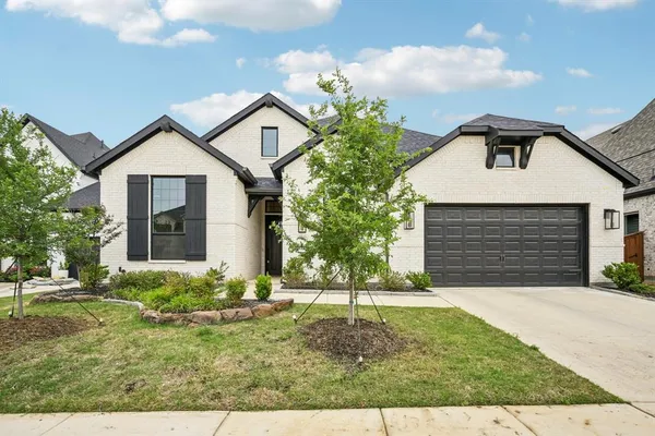 $675,000 | 704 Colt Drive, Aubrey, TX 76227