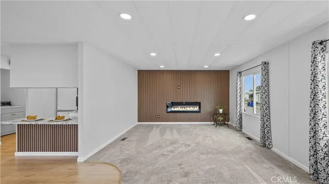 a view of livingroom with furniture