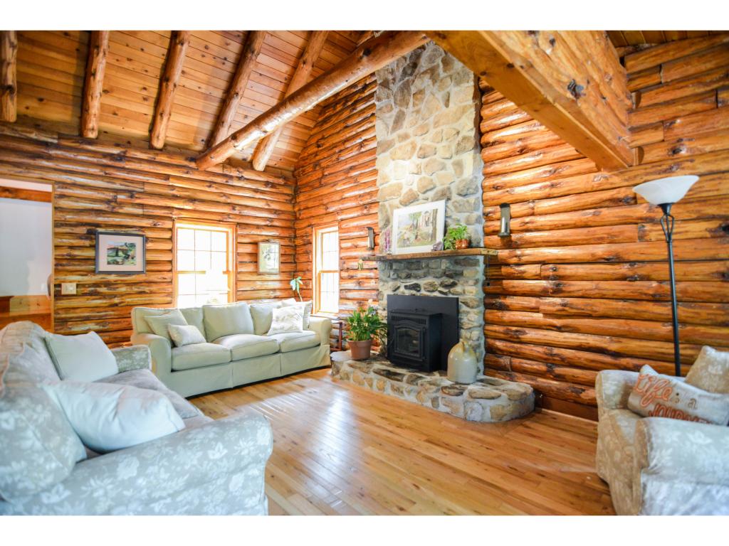 5 Pinewood Road Hudson, NH 03051 - Photo 6 of 17 Gallery Image 6